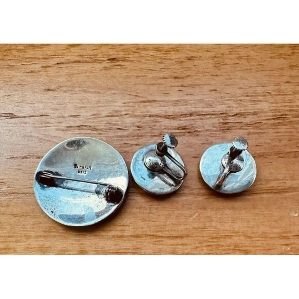 SIAM Demi-Parure Sterling Silver White Enamel Niello Dancer Brooch‎ & Earrings